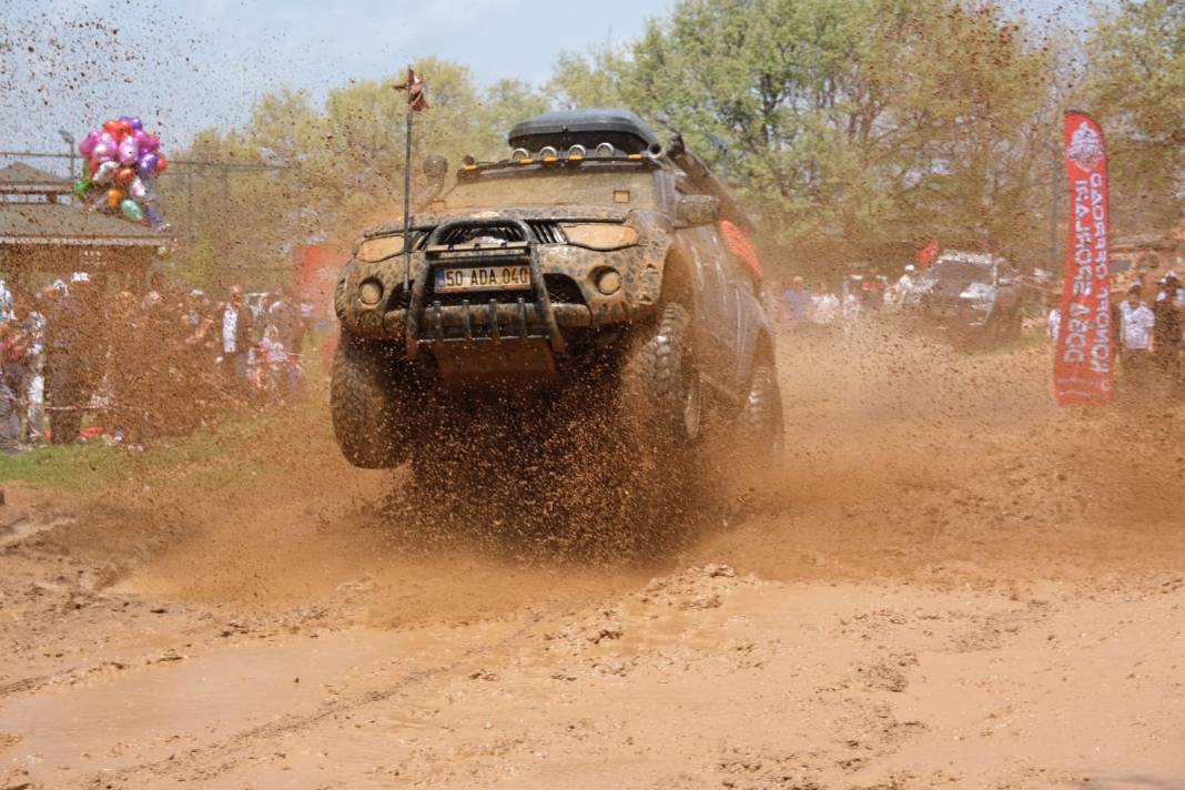 Konya’da doğa, kültür ve sanat buluştu, Türk Yıldızları uçtu 11